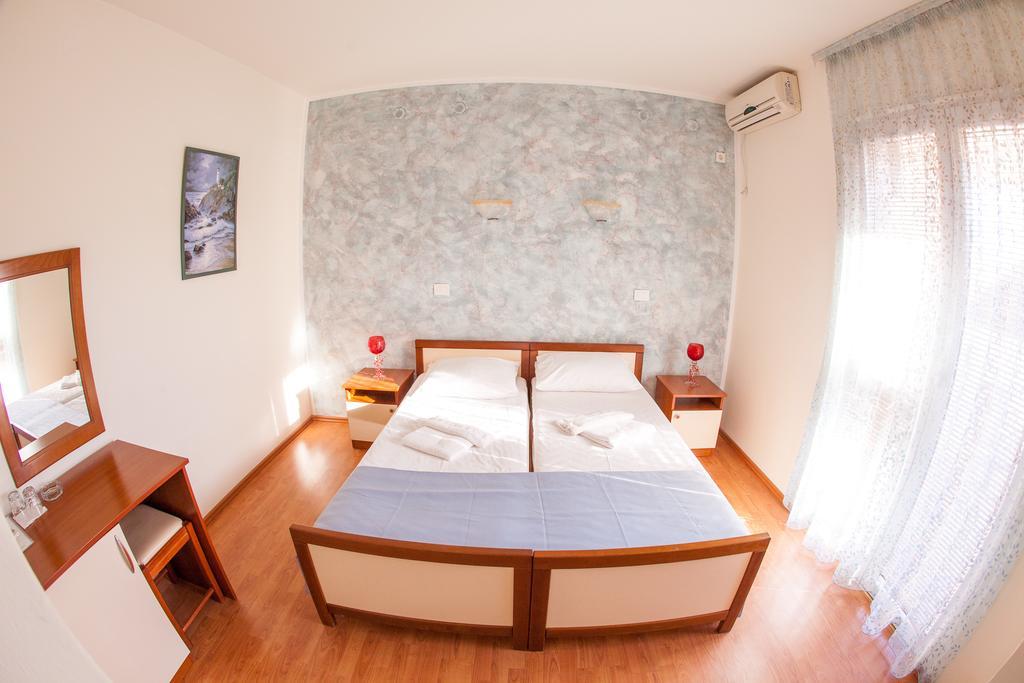 Residence Bella Budva Buitenkant foto